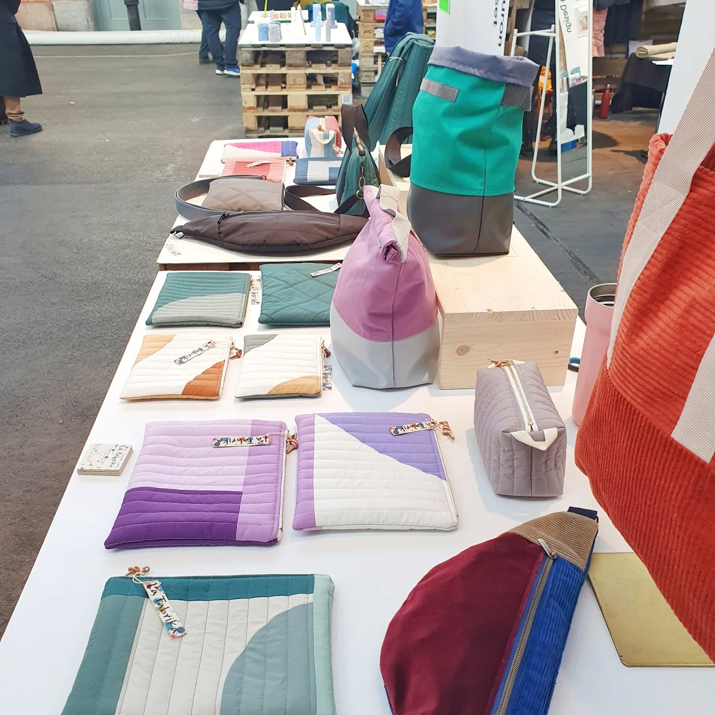 Cette année, j'ai exposé mes créations au 
Super Marché à la…
