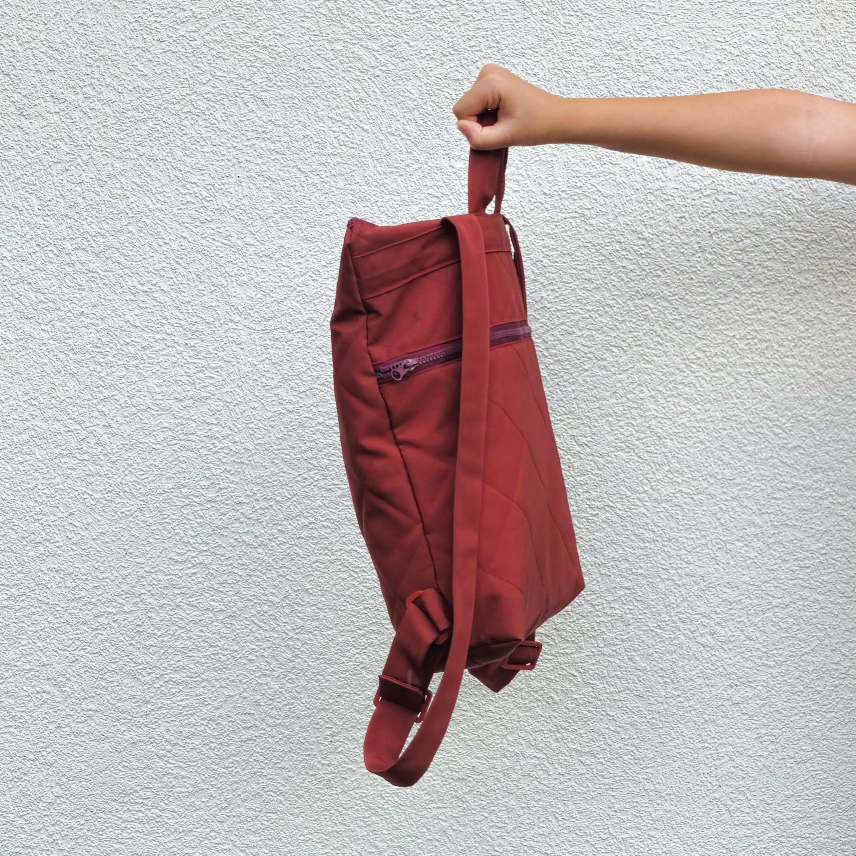 Sac à dos MARIO

Matelassé, léger et polyvalent, le sac à do…